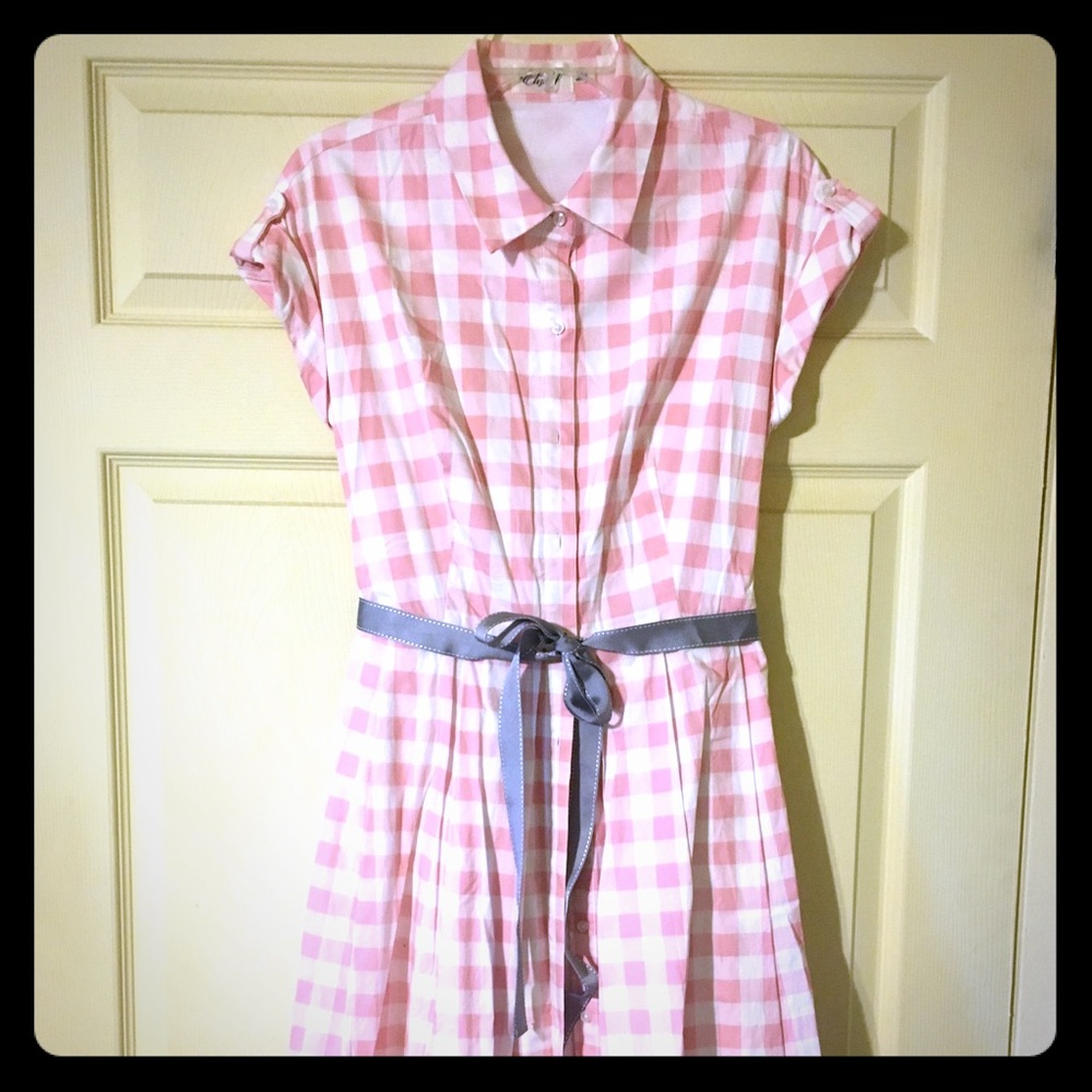 Lined dress with pockets!